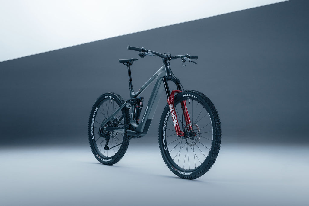 Steppenwolf Tundra 10
