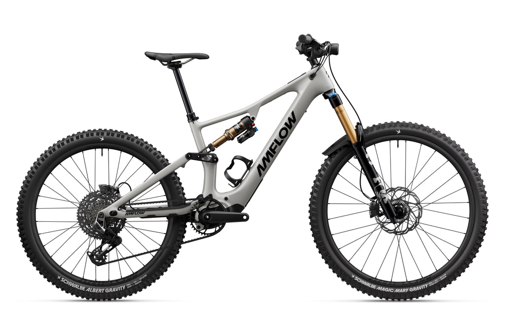 Amflow PX Carbon Pro in Moonstone Gray mit FOX-Factory-Fahrwerk, Seitenansicht