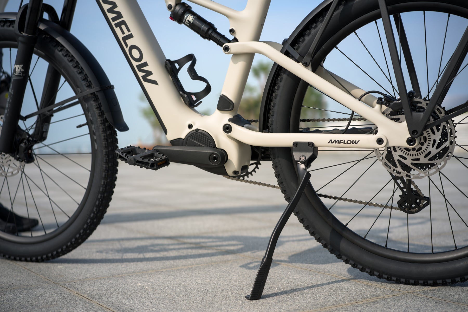 Amflow TL Carbon mit Seitenständer
