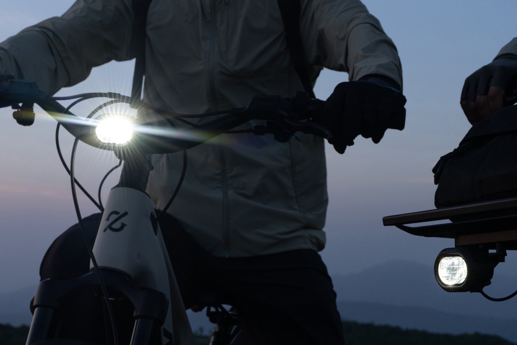 Amflow TL Carbon mit Frontlicht